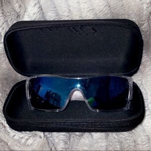 Mens Oakley Sunglasses with Case